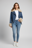 Μπροστινή όψη με μοντέλο